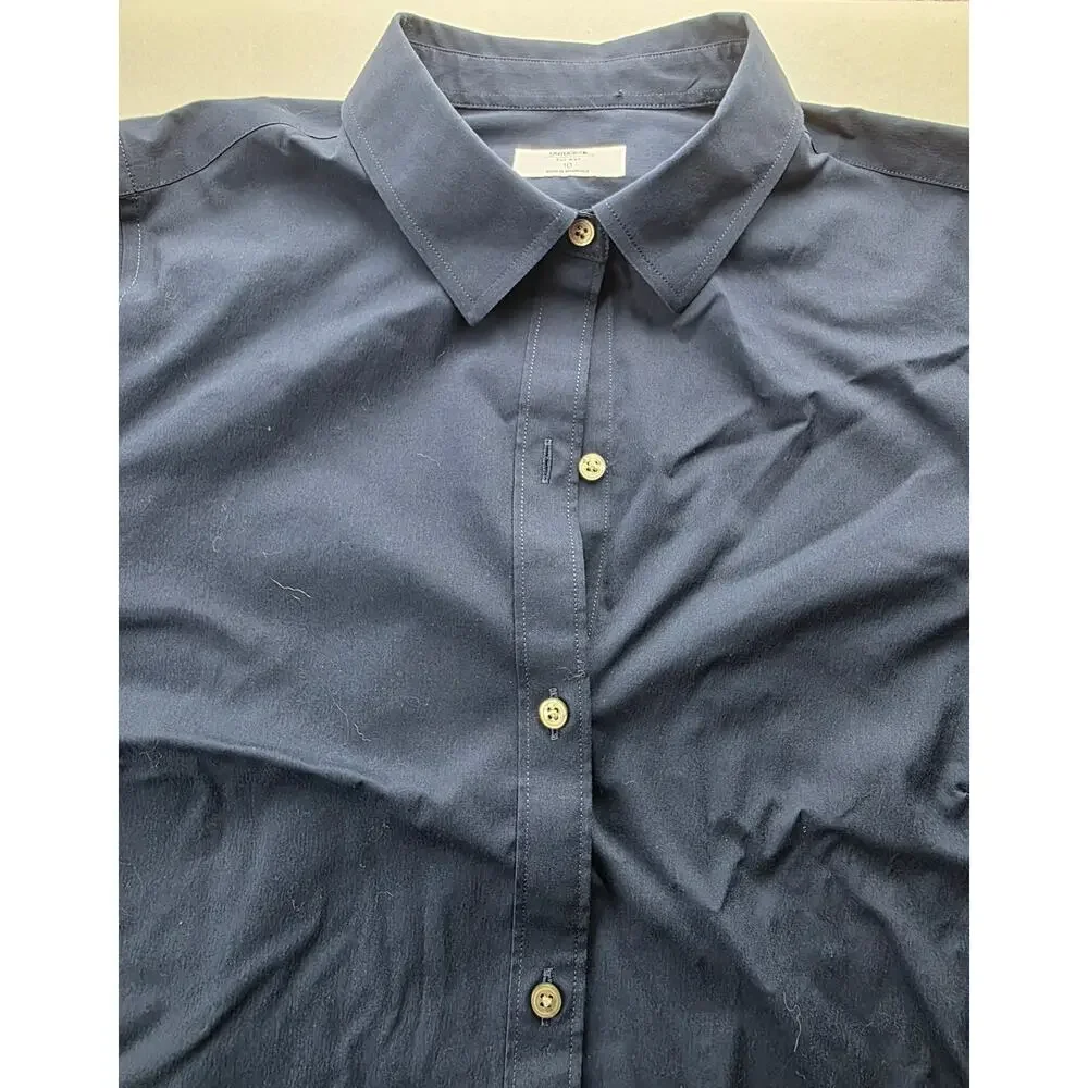 Untuckit For Her Blue Button Down Shirt Size 10